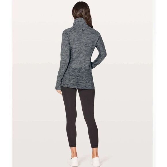 EXCELLENT LULULEMON RADIANT JACKET II HEATHERED CORE DARK GREY SIZE 6 - Picture 3 of 9